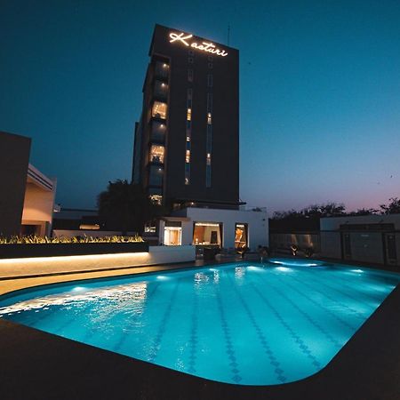 Hotel Kasturi Orchid Pāl Екстериор снимка