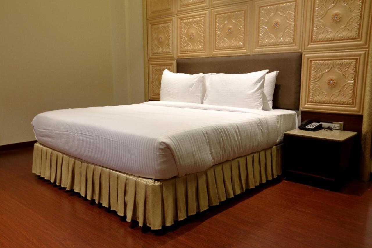 Hotel Kasturi Orchid Pāl Екстериор снимка