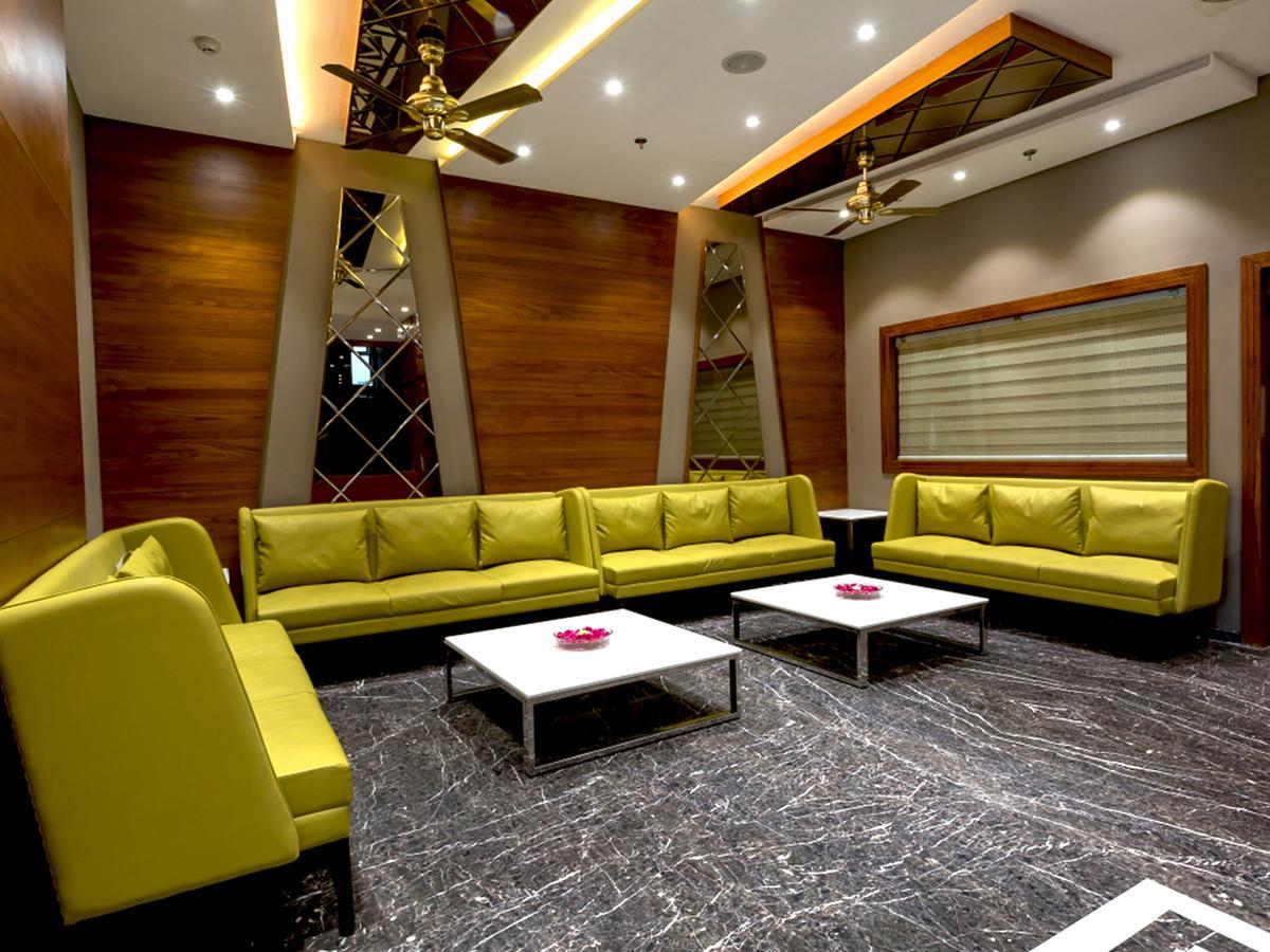 Hotel Kasturi Orchid Pāl Екстериор снимка