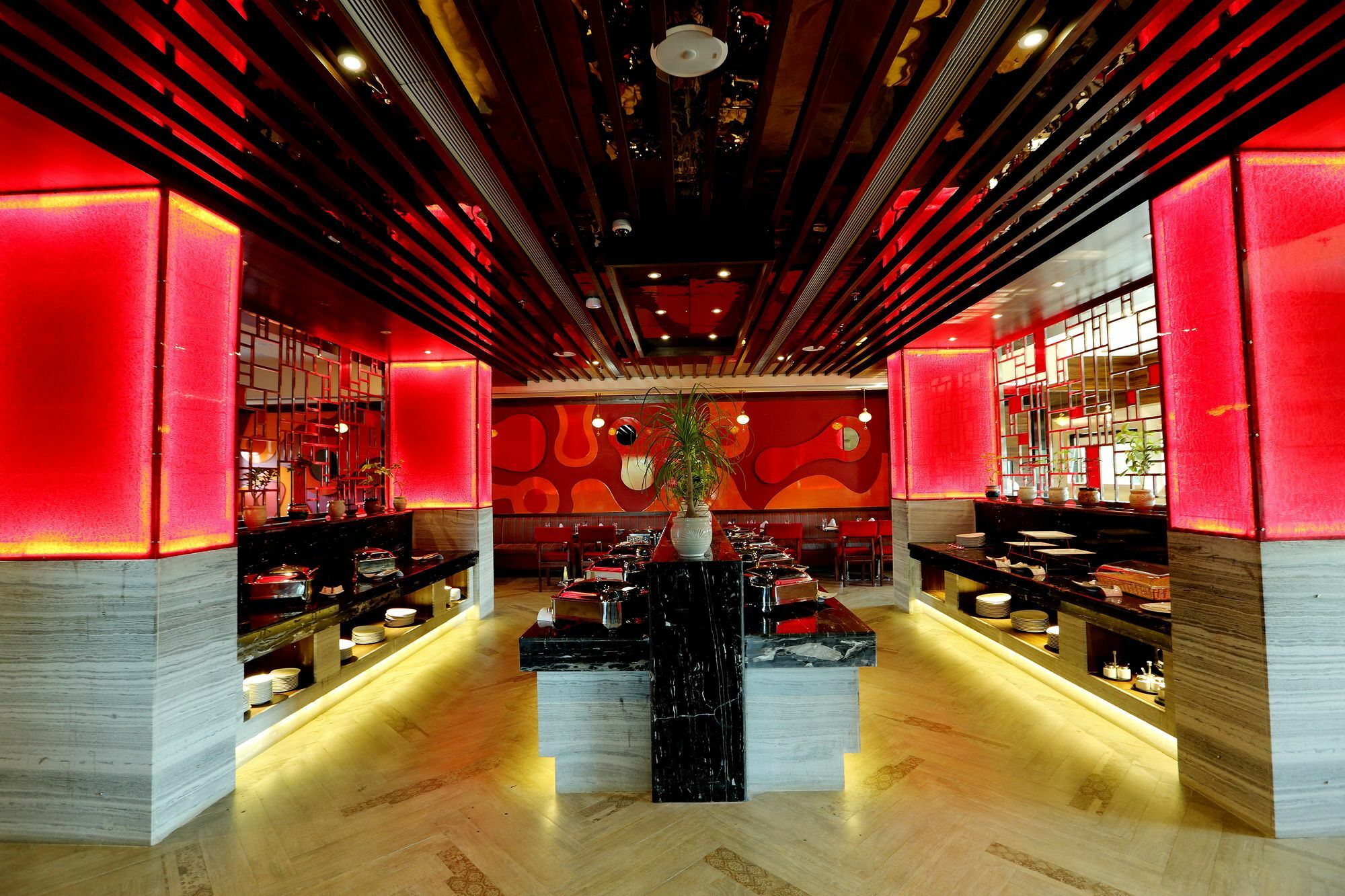 Hotel Kasturi Orchid Pāl Екстериор снимка